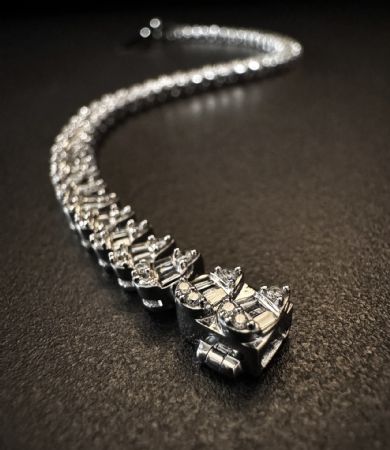 Bracciale  a  goccie  con  Diamanti